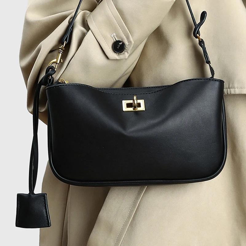 Paris Classic Rodeo Women Bags Microfiber Leather Tote Bag For Women Luxury Brand Simple Metal Buckle Underarm Bags Shoulder Bag
Paris Classic Rodeo Women Bags Microfiber Leather Tote Bag For Women Luxury Brand Simple Metal Buckle Underarm Bags Shoulder Bag