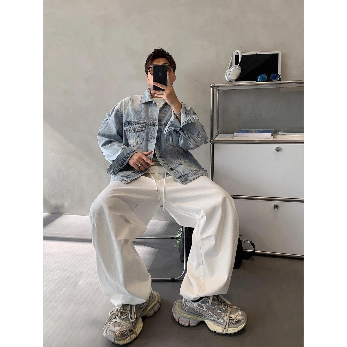 Retro Waed American Casual Hole Denim Jaet Collared Loose ex Youthful Polyester Cotton Blend Long Sve Outerwear
Retro Waed American Casual Hole Denim Jaet Collared Loose ex Youthful Polyester Cotton Blend Long Sve Outerwear