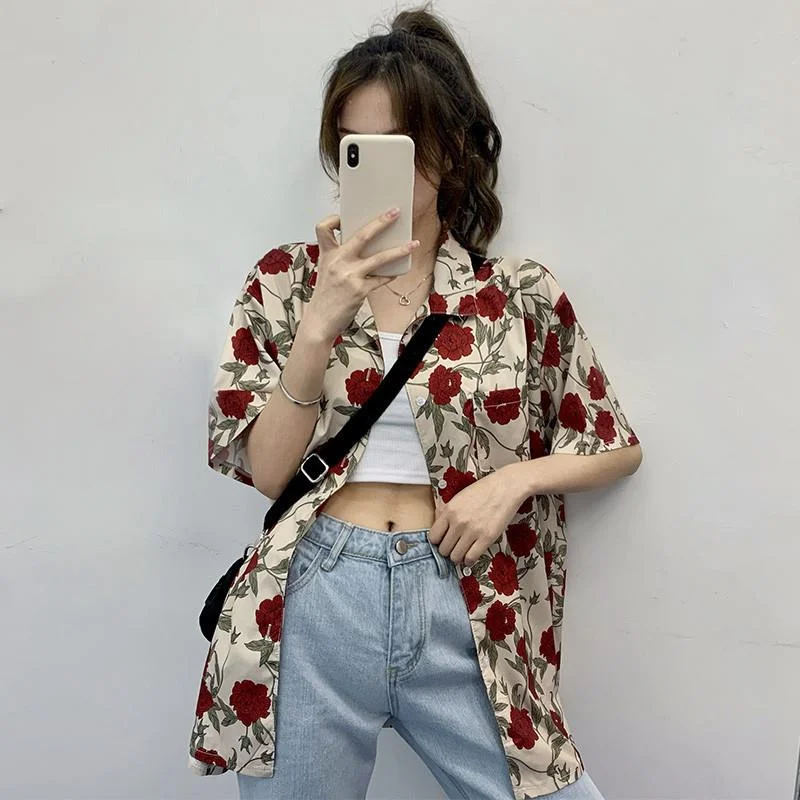 Summer Vintage Rose Printed Blouse Women Turn-Down Collar Single-Breasted Floral Shirts Short Sleeve Street Fashion Blusa Tops
Summer Vintage Rose Printed Blouse Women Turn-Down Collar Single-Breasted Floral Shirts Short Sleeve Street Fashion Blusa Tops