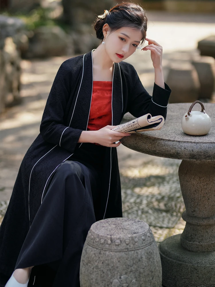 Весенний хлопково-льняной вышитый женский длинный жакет в стиле ханьфу, ретро-одежда для чаепитий, универсальная ветровка-накидка
Весенний хлопково-льняной вышитый женский длинный жакет в стиле ханьфу, ретро-одежда для чаепитий, универсальная ветровка-накидка