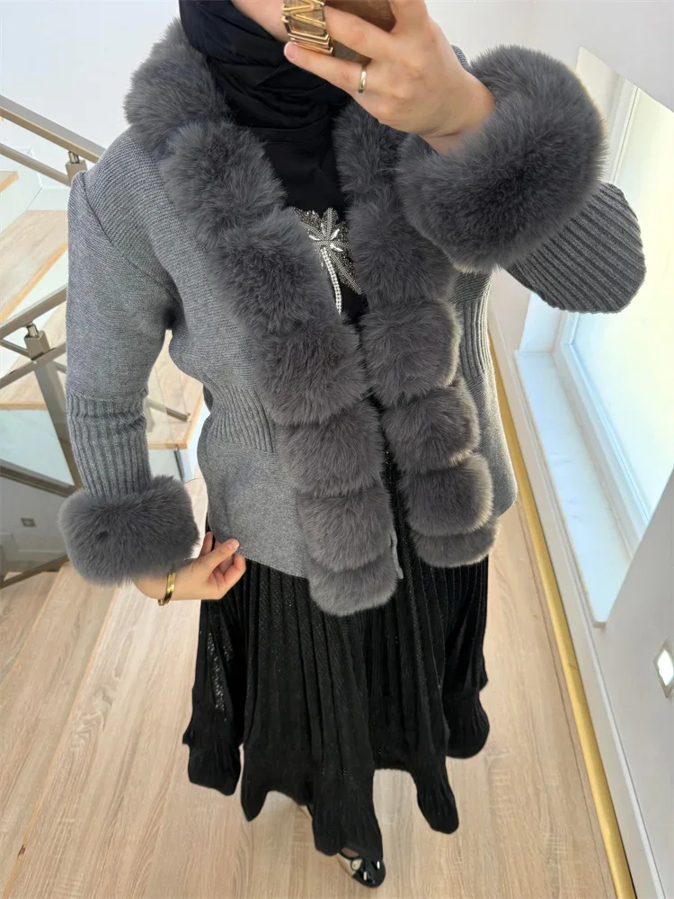 Winter Fur Feather Cardigan Outwear Female Lace-Up Patchwork Long Sleeve Loose Commute Overcoat Women's Faux Fur Coat 2025
Winter Fur Feather Cardigan Outwear Female Lace-Up Patchwork Long Sleeve Loose Commute Overcoat Women's Faux Fur Coat 2025