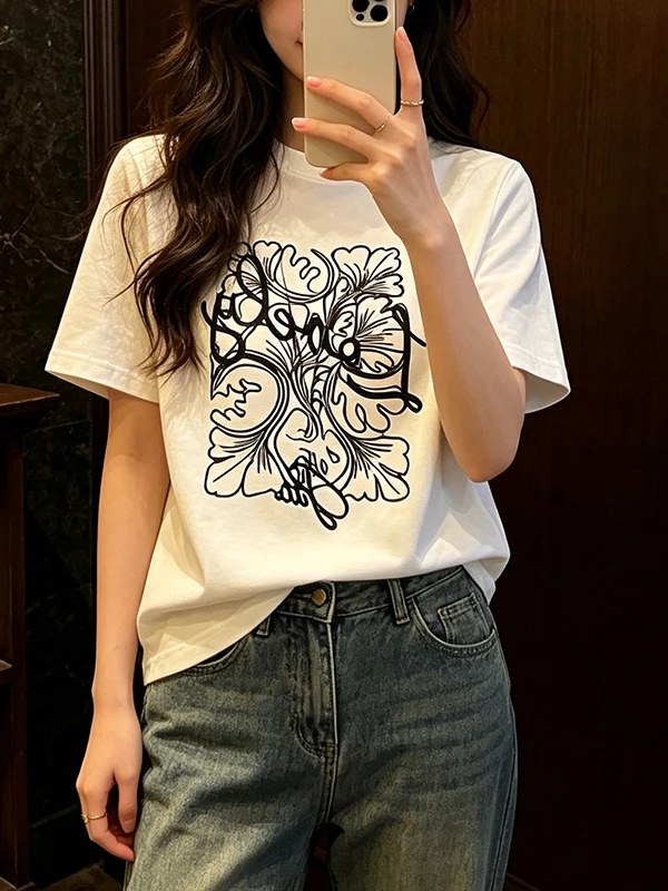 Elegant Embroidered Short Sleeve T-Shirt Women's round Neck Top Slimming Design Summer New Style Commute Korean Style Pear Bo...
Elegant Embroidered Short Sleeve T-Shirt Women's round Neck Top Slimming Design Summer New Style Commute Korean Style Pear Bo...