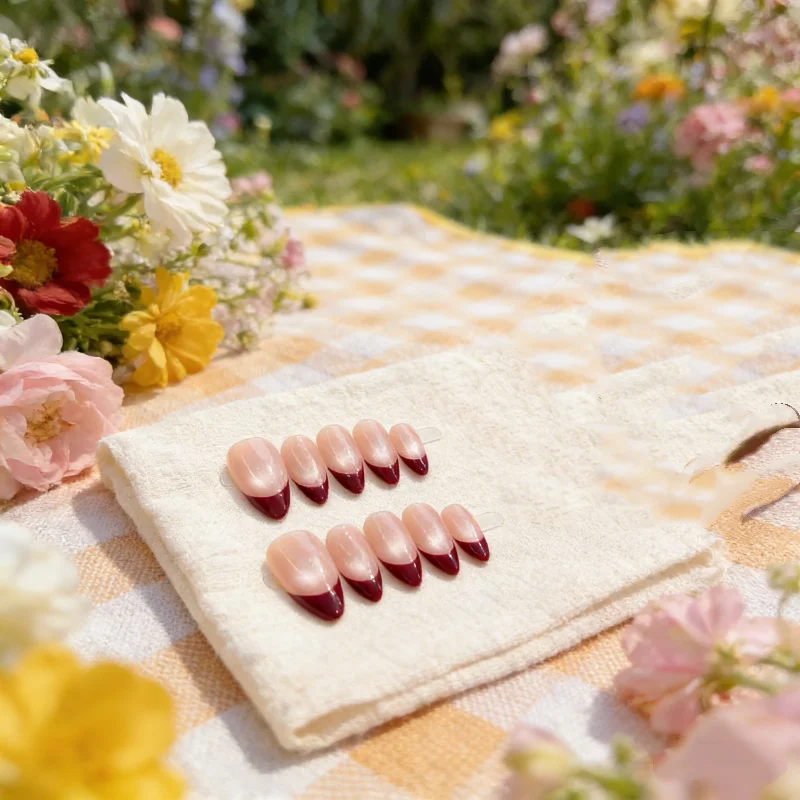10Pcs Handmade Nail Set New Year's Red French Gradient Nude Cat Eye Design Press-On Nails Perfect Gift for Women and Friends
10Pcs Handmade Nail Set New Year's Red French Gradient Nude Cat Eye Design Press-On Nails Perfect Gift for Women and Friends