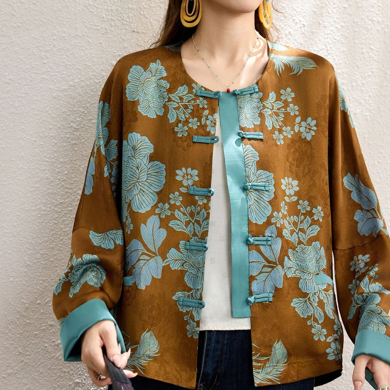 Spring Fall Women Floral Pattern Printed Imitation Silk Chinese Style Coat , Woman Vintage Loose Flower Coats
Spring Fall Women Floral Pattern Printed Imitation Silk Chinese Style Coat , Woman Vintage Loose Flower Coats