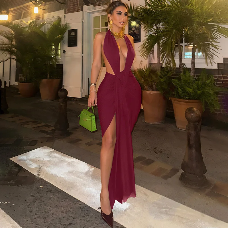 STYLISH LADY Halter Deep V Neck Maxi Dress 2026 Summer Women Sexy Backless High Waist Slit Bodycon Party Club Dresses
STYLISH LADY Halter Deep V Neck Maxi Dress 2026 Summer Women Sexy Backless High Waist Slit Bodycon Party Club Dresses