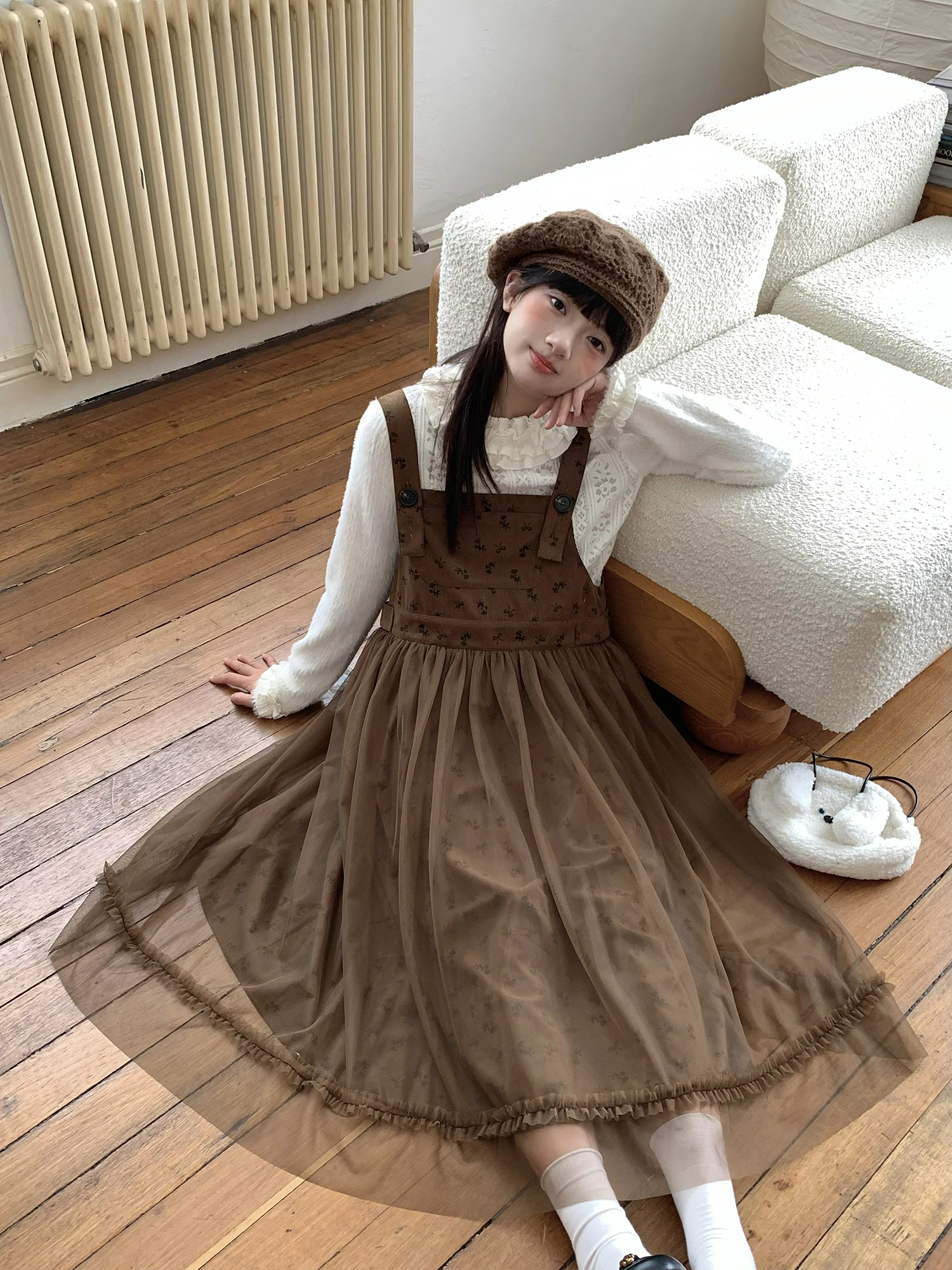 Новинка: Платье-сарафан Nai Nai Coffee Color из шифона с бретельками, свободного кроя, А-силуэт, из трикотажного полиэстера, для повседневной носки
Новинка: Платье-сарафан Nai Nai Coffee Color из шифона с бретельками, свободного кроя, А-силуэт, из трикотажного полиэстера, для повседневной носки