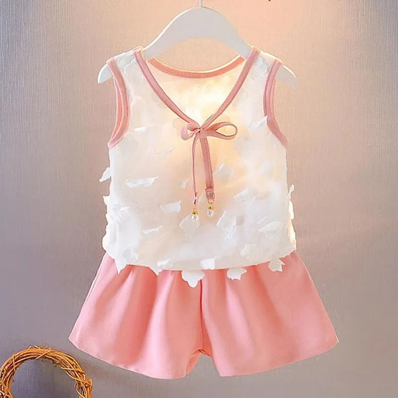 Summer Baby Girl Clothes Set Flower Vest+Short Pant 2Pcs Girl Suit Fashion Casual Cool Children Clothing Infant Tracksuit A1325
Summer Baby Girl Clothes Set Flower Vest+Short Pant 2Pcs Girl Suit Fashion Casual Cool Children Clothing Infant Tracksuit A1325