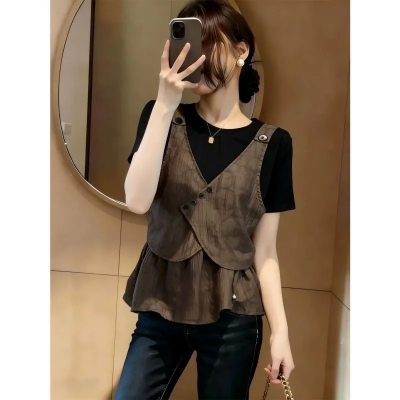 Retro Contrast Color Block Shirt Design Women's Summer plus Size Unique Elegant Fake Two-Piece Top Comfortable Breathable Pol...
Retro Contrast Color Block Shirt Design Women's Summer plus Size Unique Elegant Fake Two-Piece Top Comfortable Breathable Pol...