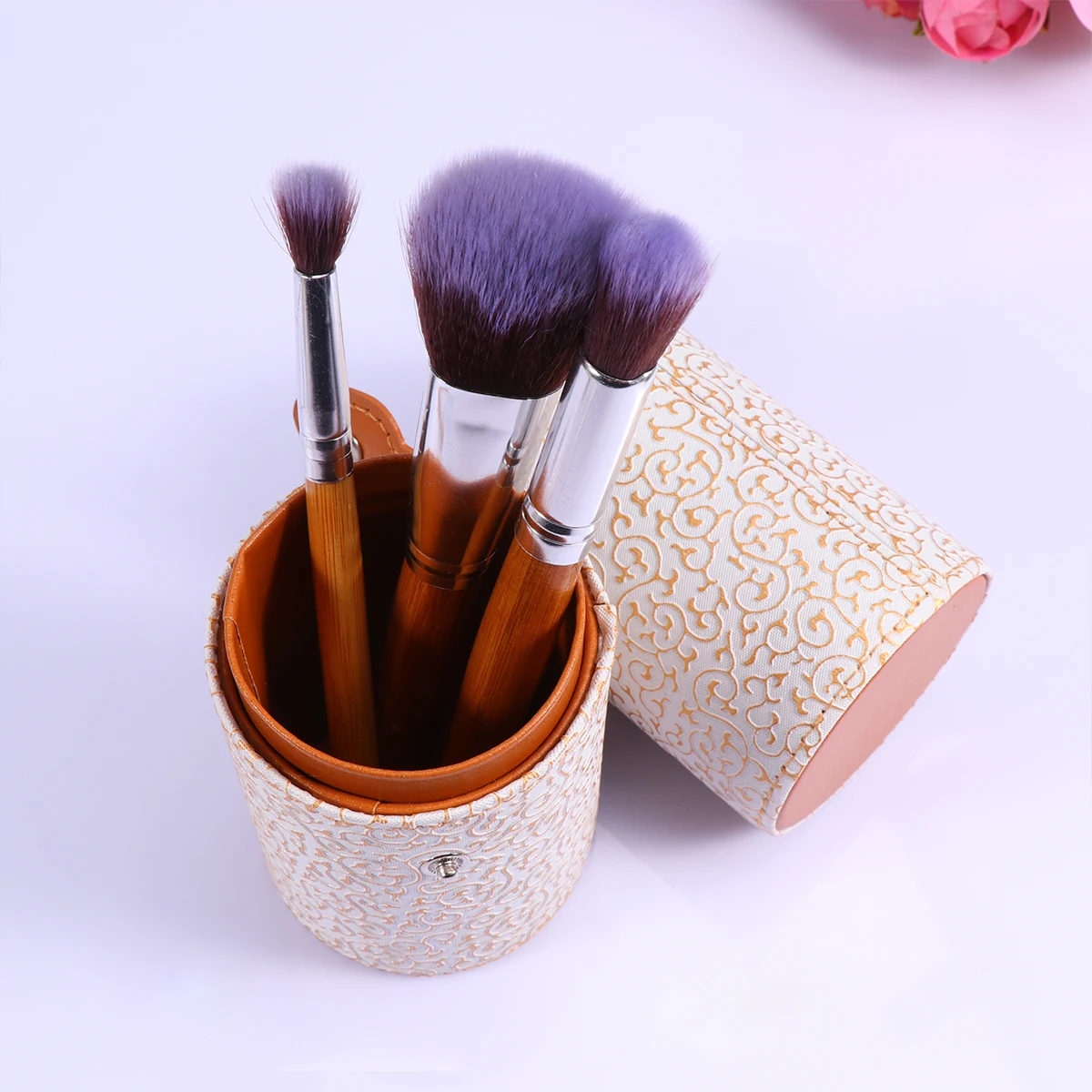 PU Makeup Brush Storage Bucket Holder Organizer Cup Protective Case Large Capacity Travel Beauty Tools Container
PU Makeup Brush Storage Bucket Holder Organizer Cup Protective Case Large Capacity Travel Beauty Tools Container