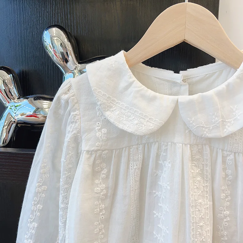 Children's Fashion Spring New Long Sleeve Jacquard White Shirt Stylish Baby Base Turn-down Collar Girl
Children's Fashion Spring New Long Sleeve Jacquard White Shirt Stylish Baby Base Turn-down Collar Girl