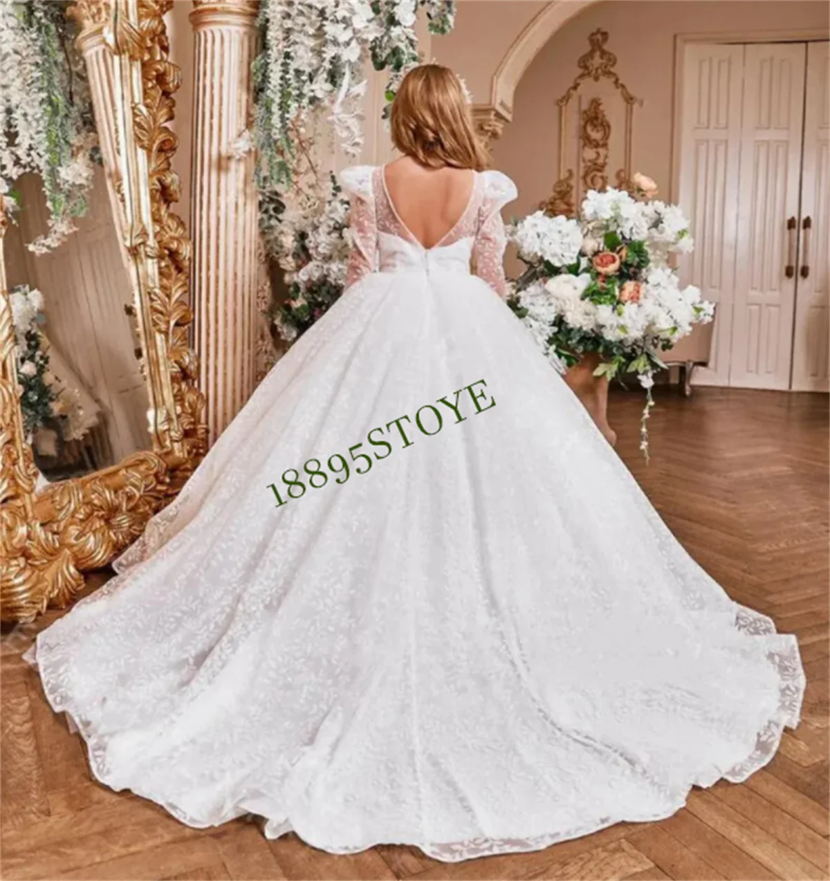 Luxury Princess Flower Girl Dresses Lace Appliques Glitter First Communion Dresses V Neck Girls Wedding Bridemaid Gowns
Luxury Princess Flower Girl Dresses Lace Appliques Glitter First Communion Dresses V Neck Girls Wedding Bridemaid Gowns