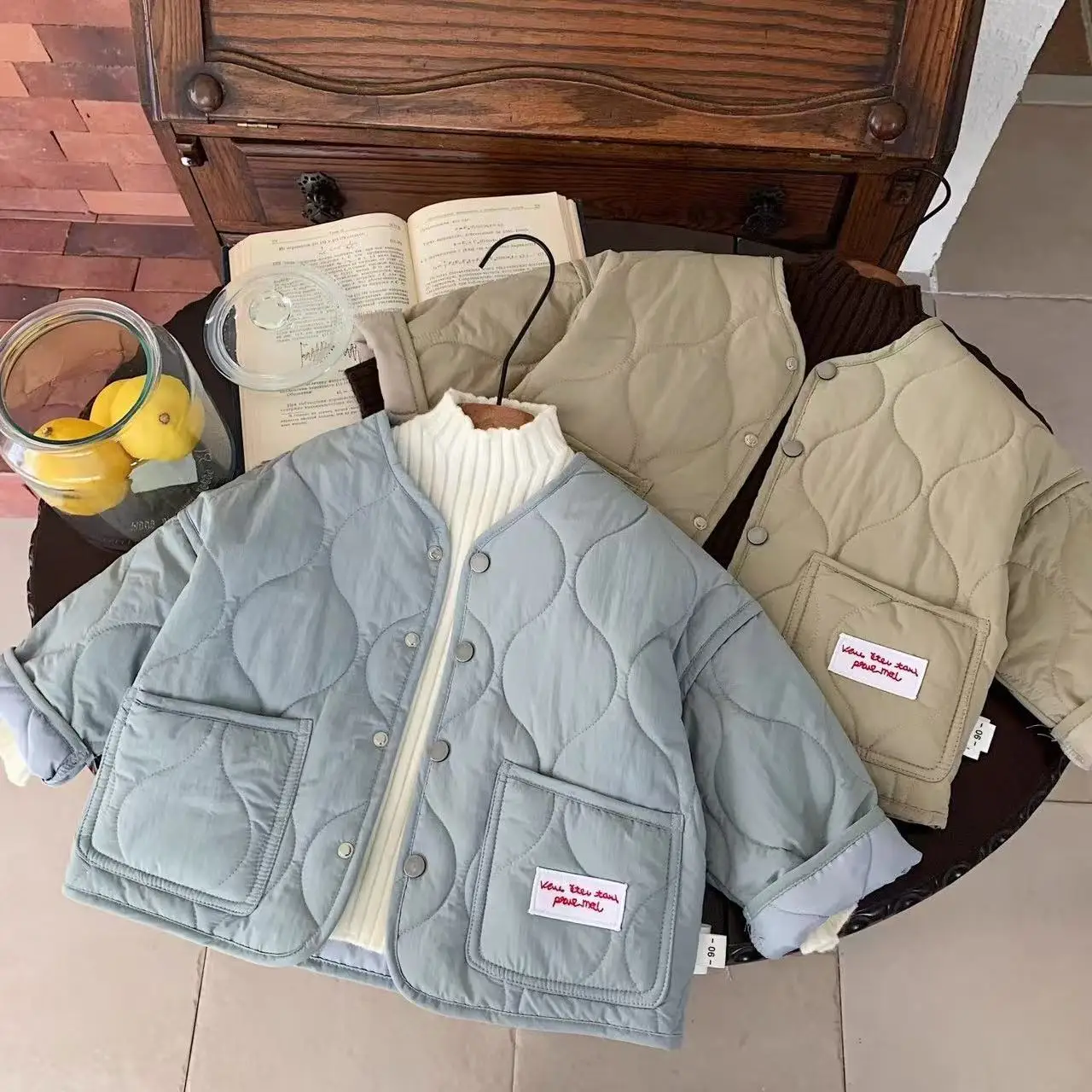 2025 Winter New Baby Long Sleeve Warm Coat Solid Infant Girls Plus Velvet Thick Cardigan Coat Toddler Boys Cotton Padded Jacket
2025 Winter New Baby Long Sleeve Warm Coat Solid Infant Girls Plus Velvet Thick Cardigan Coat Toddler Boys Cotton Padded Jacket