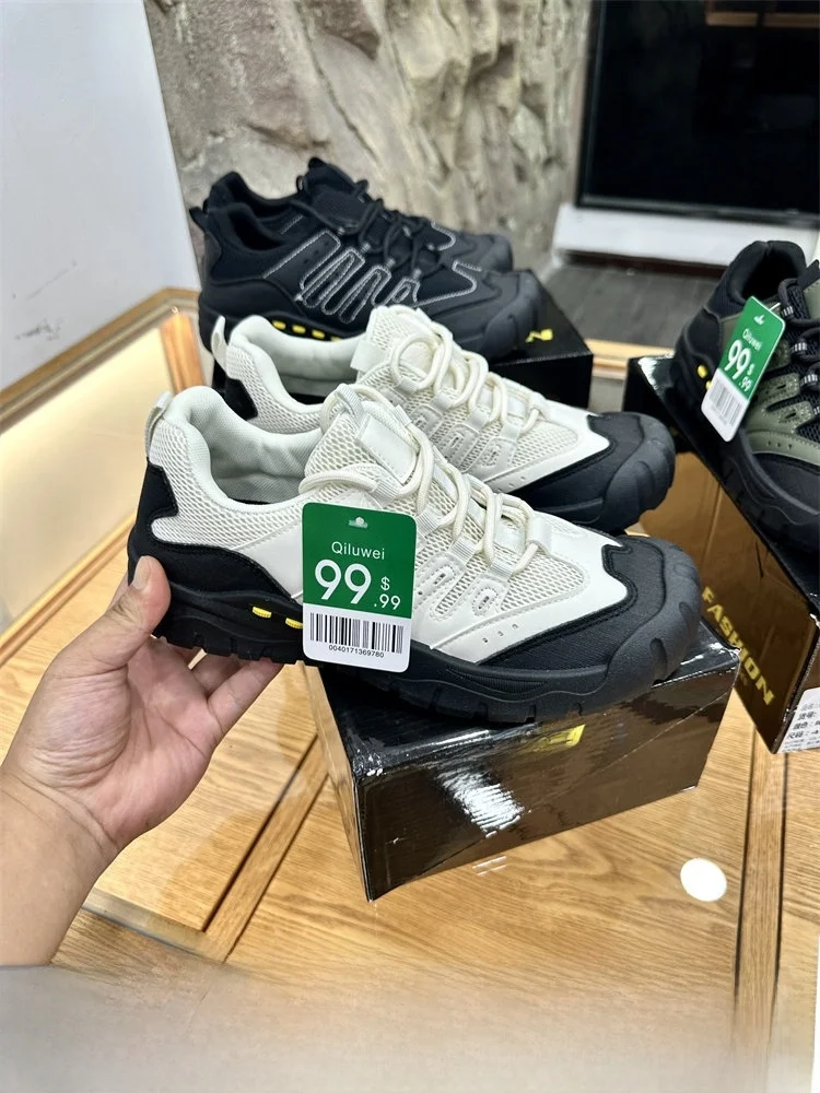 Comfortable Outdoor Sports Shoes Men's Low Cut Breathable Mesh Upgraded Version of 9999 Us Dollars Durable Casual Sneakers
Comfortable Outdoor Sports Shoes Men's Low Cut Breathable Mesh Upgraded Version of 9999 Us Dollars Durable Casual Sneakers