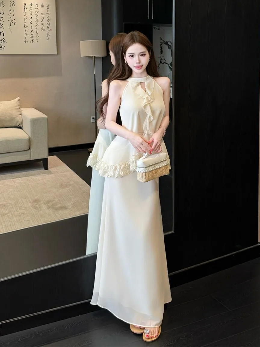 Gentle Wind Beautiful Hanging Neck Top Half Skirt Two-Piece Set Elegant Complete Outfit Summer 2026 Women's Fashion Set
Gentle Wind Beautiful Hanging Neck Top Half Skirt Two-Piece Set Elegant Complete Outfit Summer 2026 Women's Fashion Set