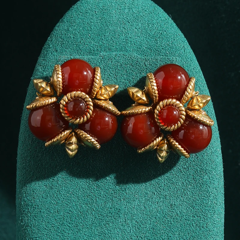 Vintage Earrings Red Antique Gold Color Leaf Elegant Stud Jeweley Ball Glass Women'S Accessories Valentine Day Gift 2025 Trend
Vintage Earrings Red Antique Gold Color Leaf Elegant Stud Jeweley Ball Glass Women'S Accessories Valentine Day Gift 2025 Trend