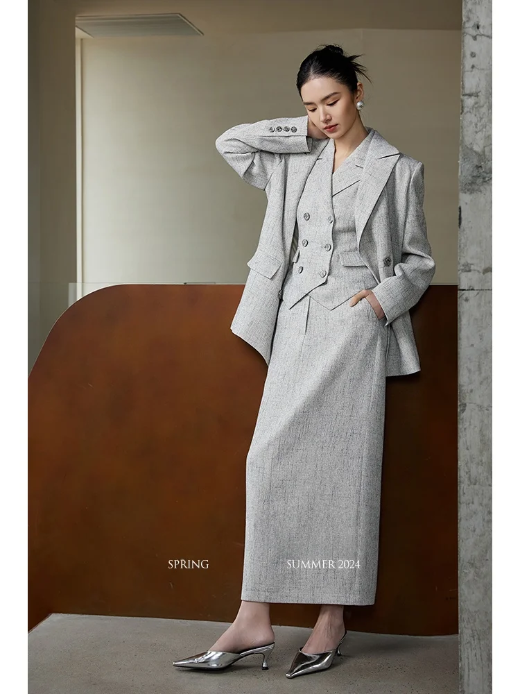WANGXO Special Flower Silk TR Knitted Suit Jacket Vest Skirt Three-Piece Set Long Sleeve Polyester Formal Women's Fashion
WANGXO Special Flower Silk TR Knitted Suit Jacket Vest Skirt Three-Piece Set Long Sleeve Polyester Formal Women's Fashion