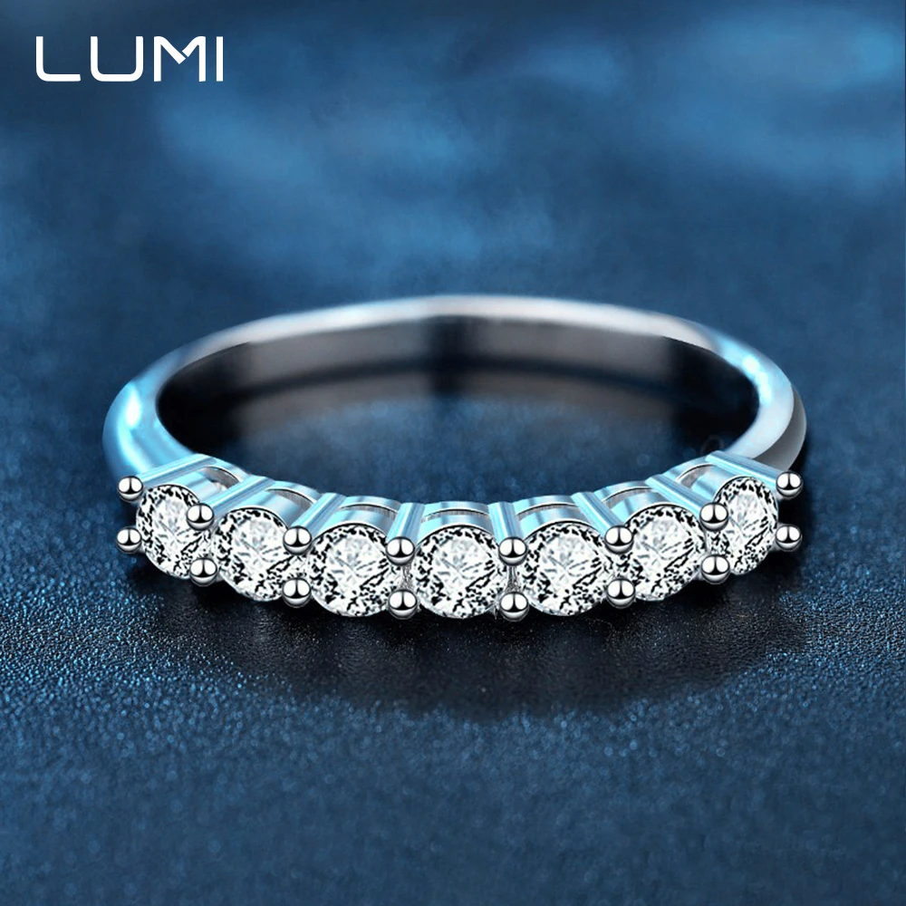 Модное женское кольцо из стерлингового серебра 925 пробы с муассанитом 0,7 карата - супер красивое кольцо для невесты, роскошное вечернее свадебное ювелирное кольцо 
Модное женское кольцо из стерлингового серебра 925 пробы с муассанитом 0,7 карата - супер красивое кольцо для невесты, роскошное вечернее свадебное ювелирное кольцо