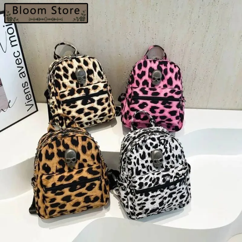 Haruku Leopard Gothic Skull Rivet Mini Backpack Design Women Casual Travel Bags Sweet Cool Y2k Aesthetic Punk Schoolbag
Haruku Leopard Gothic Skull Rivet Mini Backpack Design Women Casual Travel Bags Sweet Cool Y2k Aesthetic Punk Schoolbag