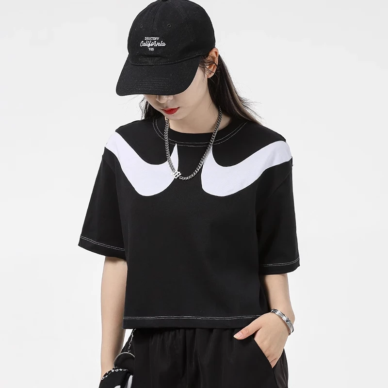 Nike Swoosh Women's Oversized Round-Neck T-Shirt - Summer Casual Tee DD5591-010
Nike Swoosh Women's Oversized Round-Neck T-Shirt - Summer Casual Tee DD5591-010