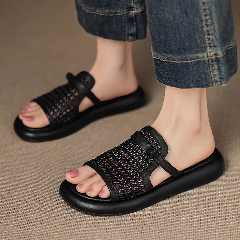 Женские тапочки на плоской подошве, летние сандалии, пляжная обувь с открытым носком, трендовая спортивная обувь 2026, удобные шлепанцы, повседневные шлепанцы Mujer
Женские тапочки на плоской подошве, летние сандалии, пляжная обувь с открытым носком, трендовая спортивная обувь 2026, удобные шлепанцы, повседневные шлепанцы Mujer