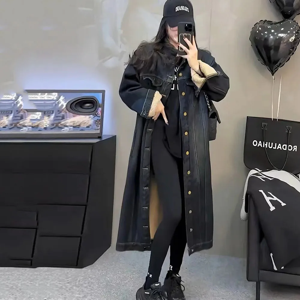 Winter Lamb Wool Denim Coat Women's Mid Length Korean Style Loose Coat Thicken Warm Fashion Bomber Streetwear Female Outerwear
Winter Lamb Wool Denim Coat Women's Mid Length Korean Style Loose Coat Thicken Warm Fashion Bomber Streetwear Female Outerwear