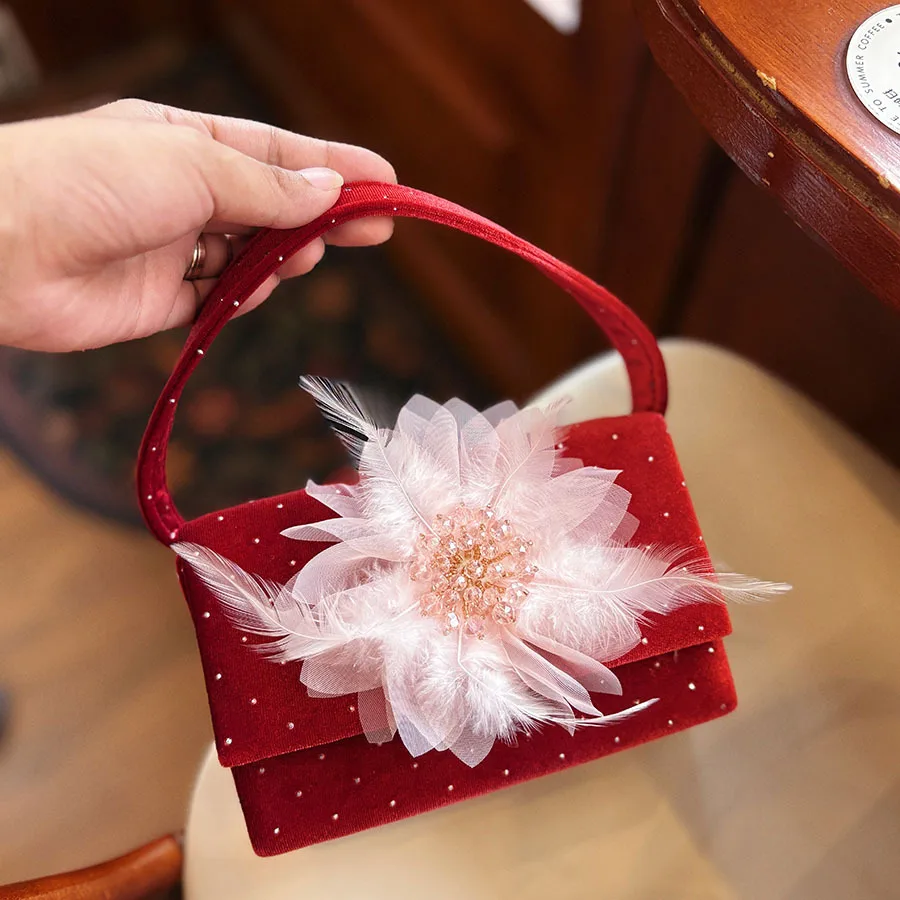 Luxury Appliques Box Bags for Women Handbags Rhinestone Dot Evening Bag Fashion Flower Shoulder Crossbody Bag Diamonds Purses
Luxury Appliques Box Bags for Women Handbags Rhinestone Dot Evening Bag Fashion Flower Shoulder Crossbody Bag Diamonds Purses