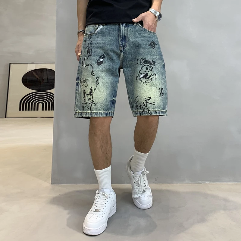 9061 American trend street graffiti print denim shorts men's summer loose tide casual versatile five-minute pants
9061 American trend street graffiti print denim shorts men's summer loose tide casual versatile five-minute pants