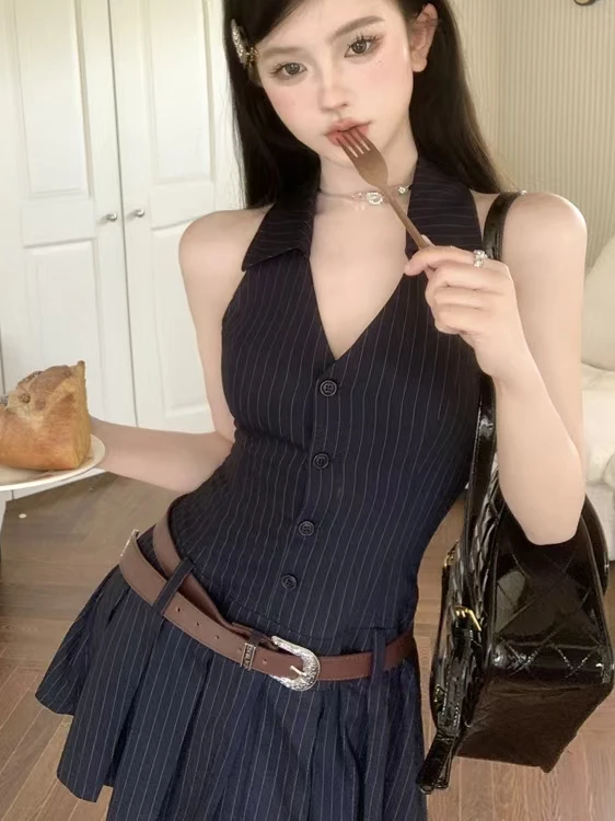 Сексуальное летнее платье Pure Desire с V-образным вырезом и полосками, плиссированная юбка А-силуэта для женщин
Сексуальное летнее платье Pure Desire с V-образным вырезом и полосками, плиссированная юбка А-силуэта для женщин