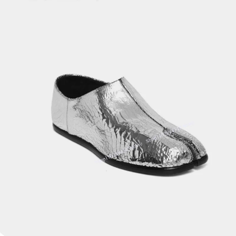 Silver Slip On Cut Toe Pumps Flattie Shallow Cover Toe Fashionable Sexy Cool Novel Summer 2024 Woman Shoes Zapatillas Mujer
Silver Slip On Cut Toe Pumps Flattie Shallow Cover Toe Fashionable Sexy Cool Novel Summer 2024 Woman Shoes Zapatillas Mujer