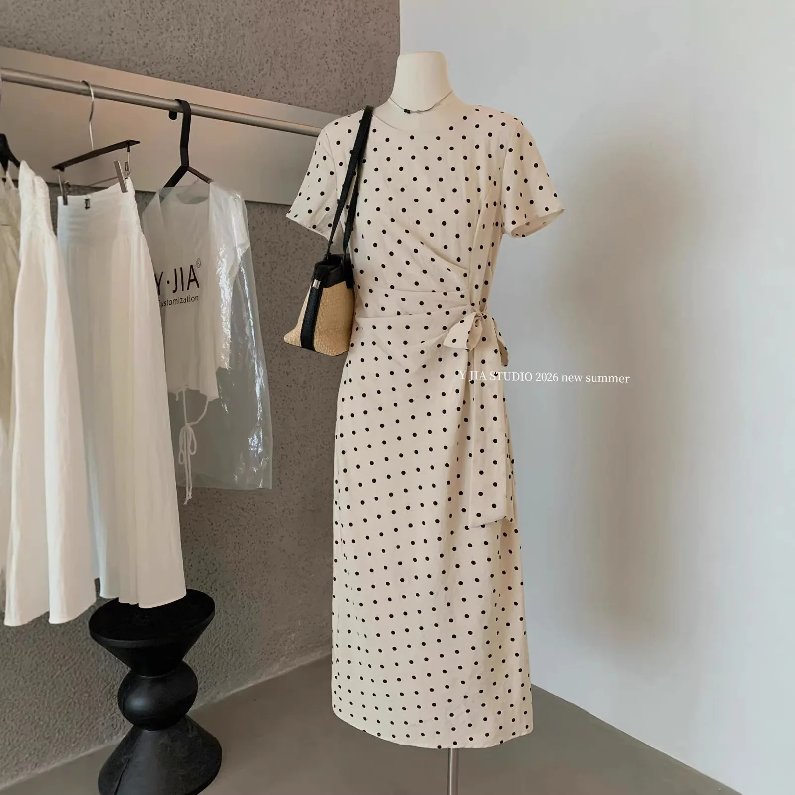 Women's New Polka Dot Twist Dress Summer 2026
Women's New Polka Dot Twist Dress Summer 2026