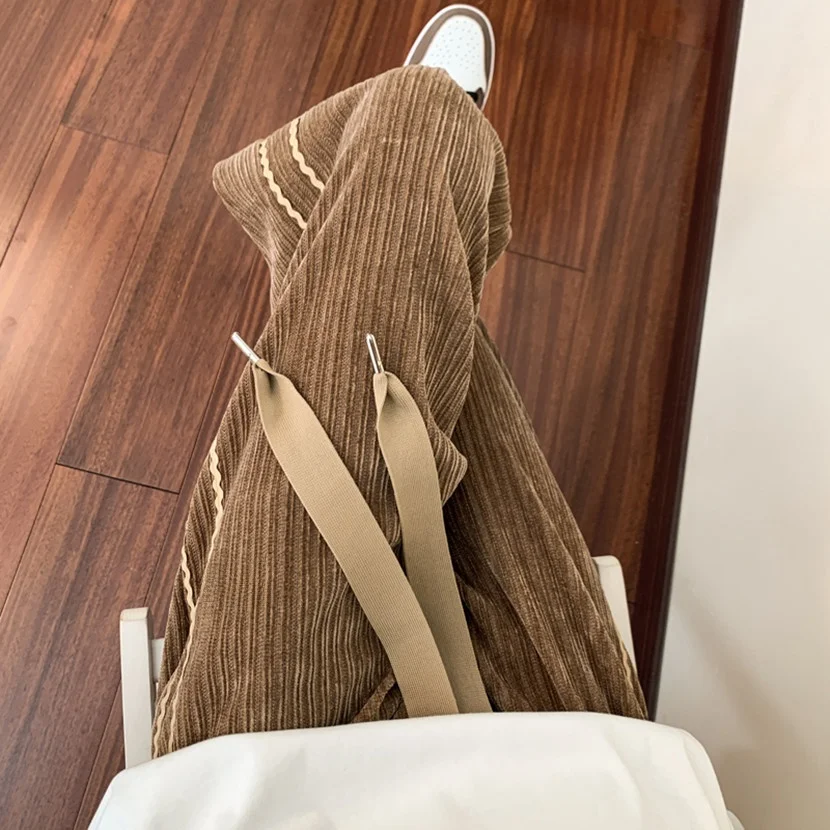 Men's Casual Loose Fit Corduroy Spor Pants American Sle Faion Urban Long Trousers Autumn Season Straight Leg Trousers
Men's Casual Loose Fit Corduroy Spor Pants American Sle Faion Urban Long Trousers Autumn Season Straight Leg Trousers