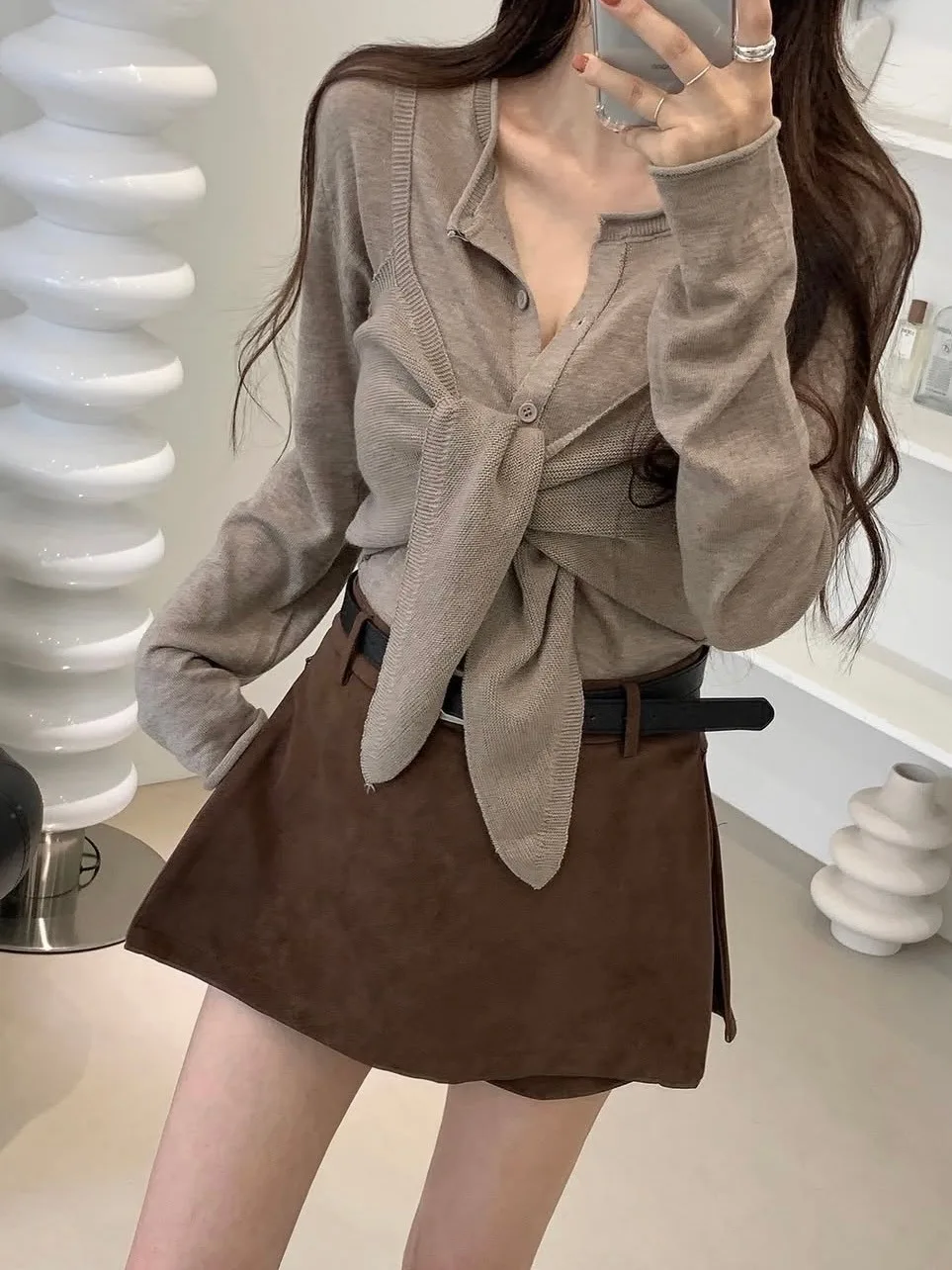 Модный вязаный комплект с поясом для женщин: повседневный, средней длины, из мягкого полиэфирного волокна, с длинным рукавом, стандартной длины
Модный вязаный комплект с поясом для женщин: повседневный, средней длины, из мягкого полиэфирного волокна, с длинным рукавом, стандартной длины