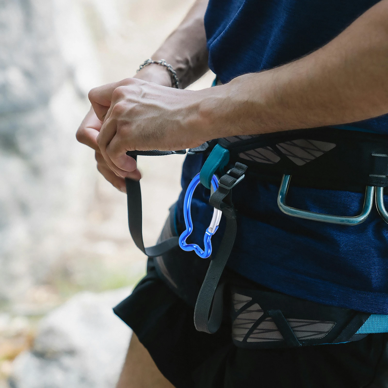 15pcs Blue Durable Carabiner Quick Hang Safety Buckles for Climbing Camping Hiking Outdoor Activities Portable Metal
15pcs Blue Durable Carabiner Quick Hang Safety Buckles for Climbing Camping Hiking Outdoor Activities Portable Metal