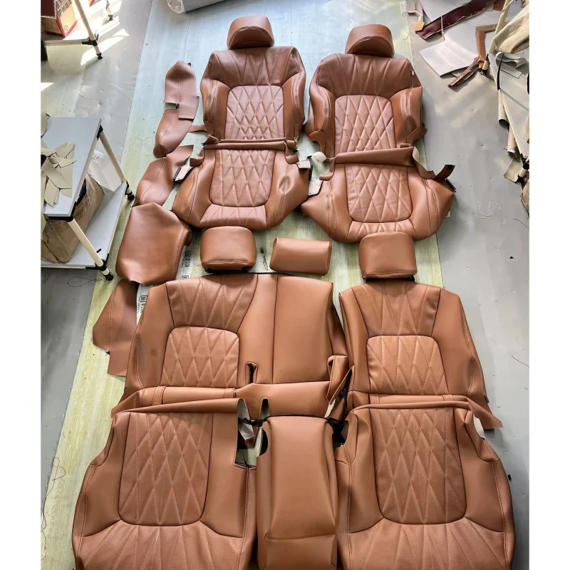Полный комплект чехлов для сидений из натуральной кожи для Toyota Land Cruiser LC200 LC300 LC150 LC250 LX570 LX600 Lexus
Полный комплект чехлов для сидений из натуральной кожи для Toyota Land Cruiser LC200 LC300 LC150 LC250 LX570 LX600 Lexus