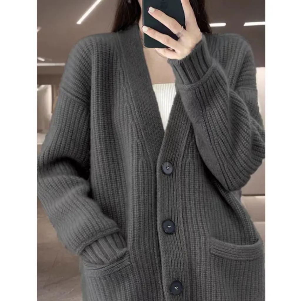 Women's V Neck Cardigan Fashion Elegant Autumn Sweater Loose Pure Color Knitted Bottoming Top Versatile
Women's V Neck Cardigan Fashion Elegant Autumn Sweater Loose Pure Color Knitted Bottoming Top Versatile