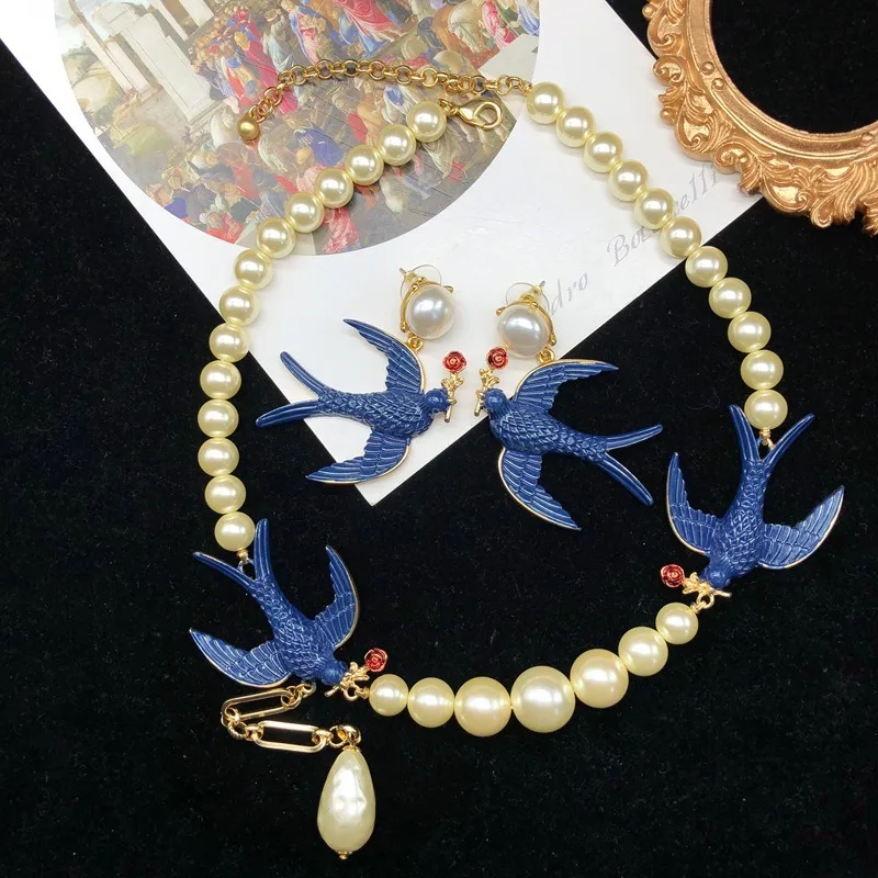 Medieval Jewelry Temperament Elegant Enamel Glaze Glazed Pearl Swallow Design Necklace Earrings Set Women
Medieval Jewelry Temperament Elegant Enamel Glaze Glazed Pearl Swallow Design Necklace Earrings Set Women