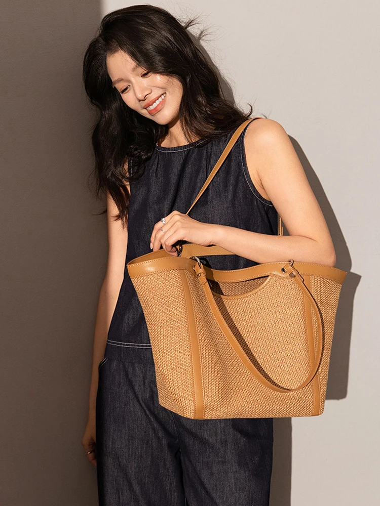 New Vacation Beach Bag Raffia Woven Handbag Casual fashion women's bag Lazy style large-capacity tote bag
New Vacation Beach Bag Raffia Woven Handbag Casual fashion women's bag Lazy style large-capacity tote bag