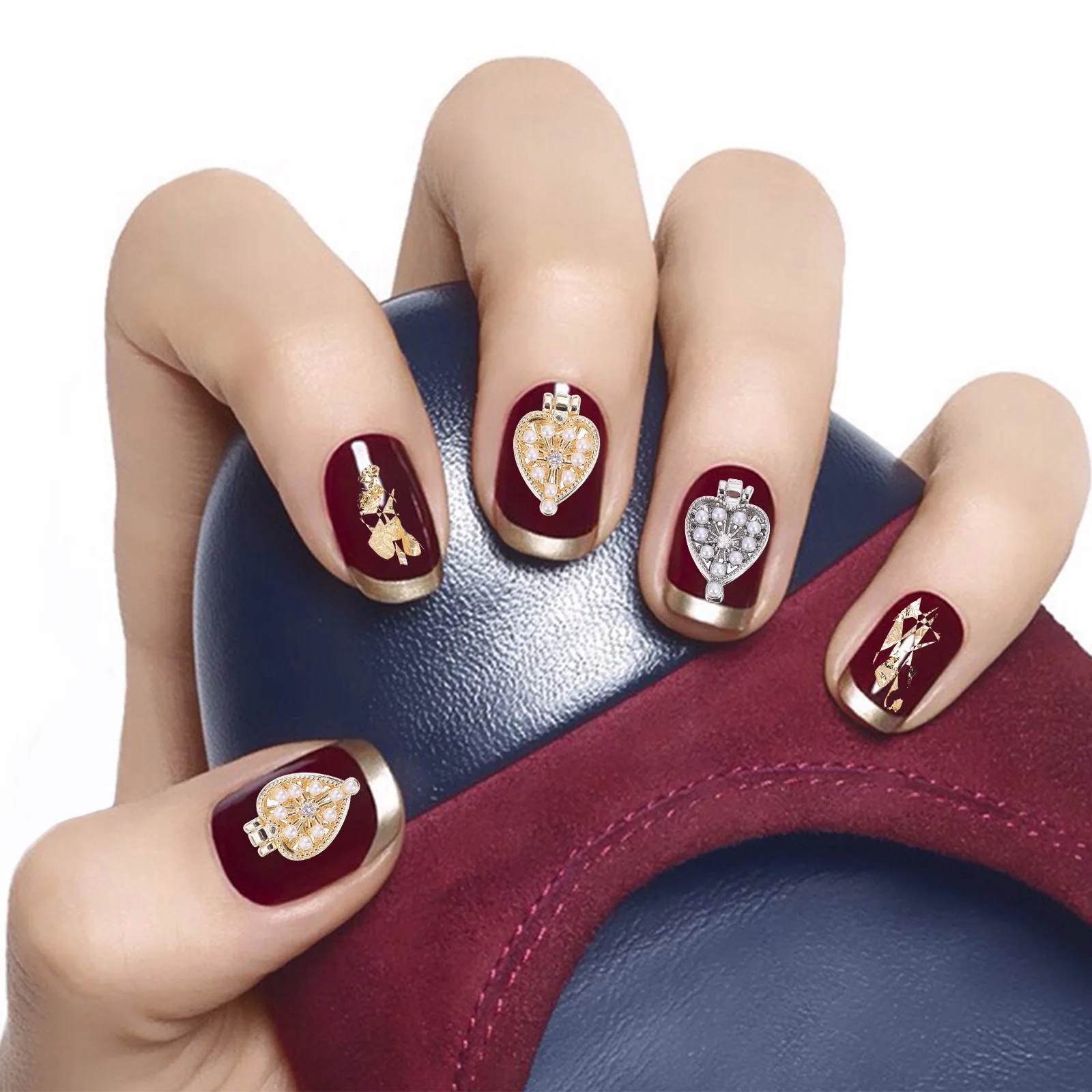 4Pcs Heart Box Nail Art Studs Creative DIY Manicure Patches Love Shape Nail Decoration Suitable for Parties Weddings Proms
4Pcs Heart Box Nail Art Studs Creative DIY Manicure Patches Love Shape Nail Decoration Suitable for Parties Weddings Proms