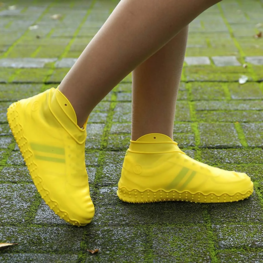 Non-Slip Shoe Covers Silicone Waterproof Overshoes Foldable Rain Day Protector Elastic Sole Lightweight for Shoes
Non-Slip Shoe Covers Silicone Waterproof Overshoes Foldable Rain Day Protector Elastic Sole Lightweight for Shoes