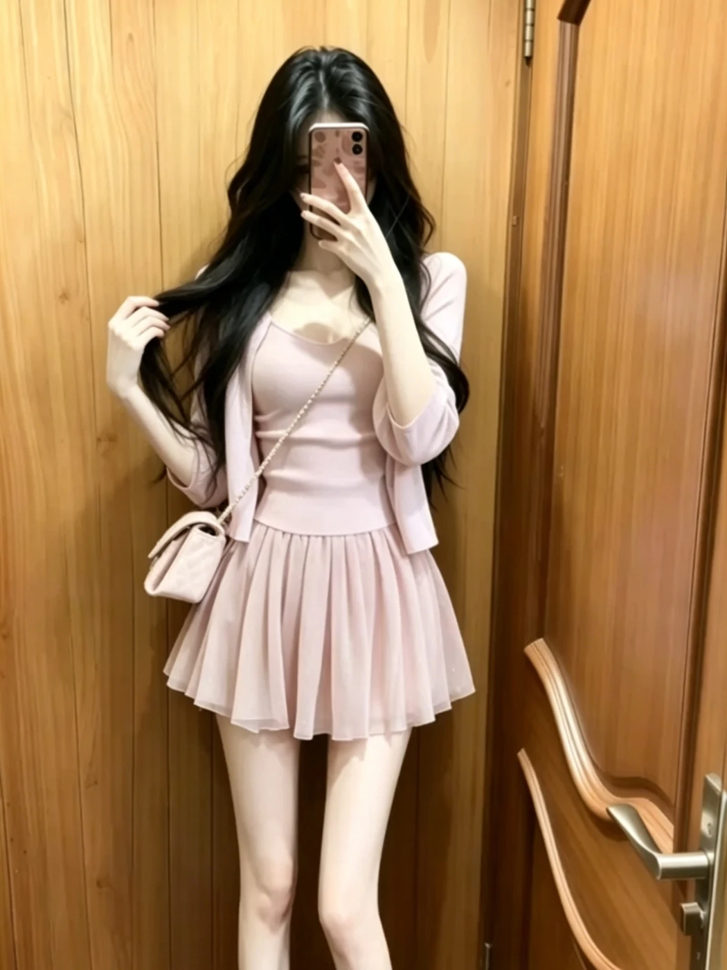 Korean Style Women's Summer Slim Fit Inner Wear Thin Cardigan High Waist Short Skirt Three Piece Set Elegant Fashion Ensemble
Korean Style Women's Summer Slim Fit Inner Wear Thin Cardigan High Waist Short Skirt Three Piece Set Elegant Fashion Ensemble