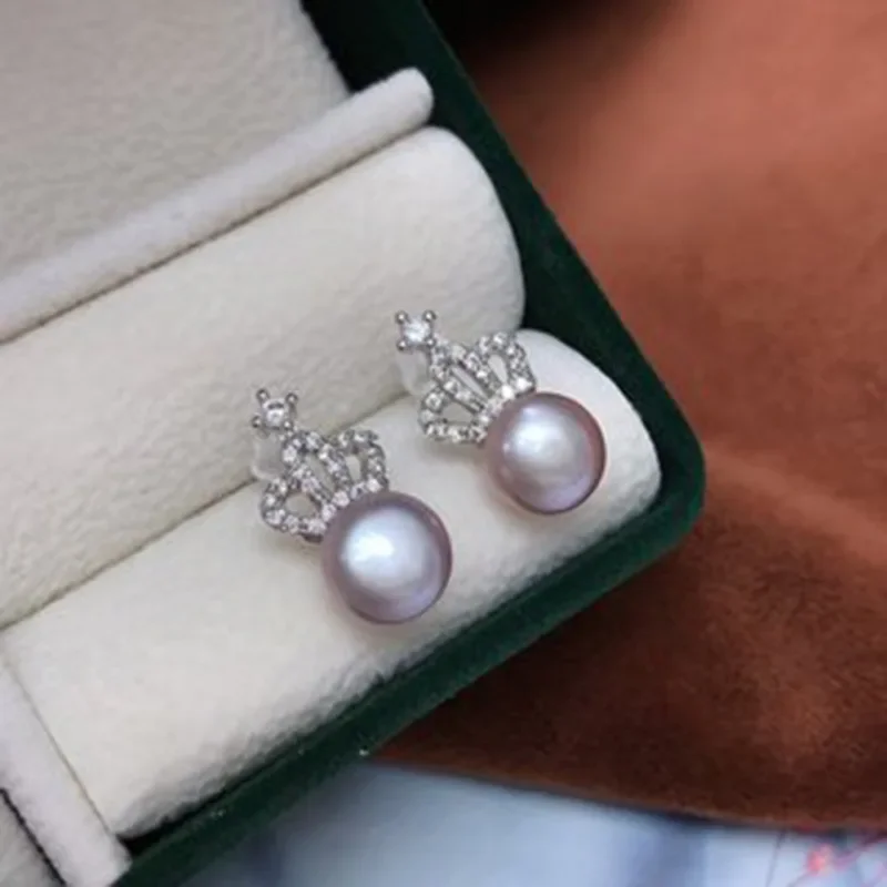 Новые серьги с пресноводным жемчугом, серьги-гвоздики с короной, 8-9 мм, нишевый дизайн, простой и универсальный, трансграничный
Новые серьги с пресноводным жемчугом, серьги-гвоздики с короной, 8-9 мм, нишевый дизайн, простой и универсальный, трансграничный