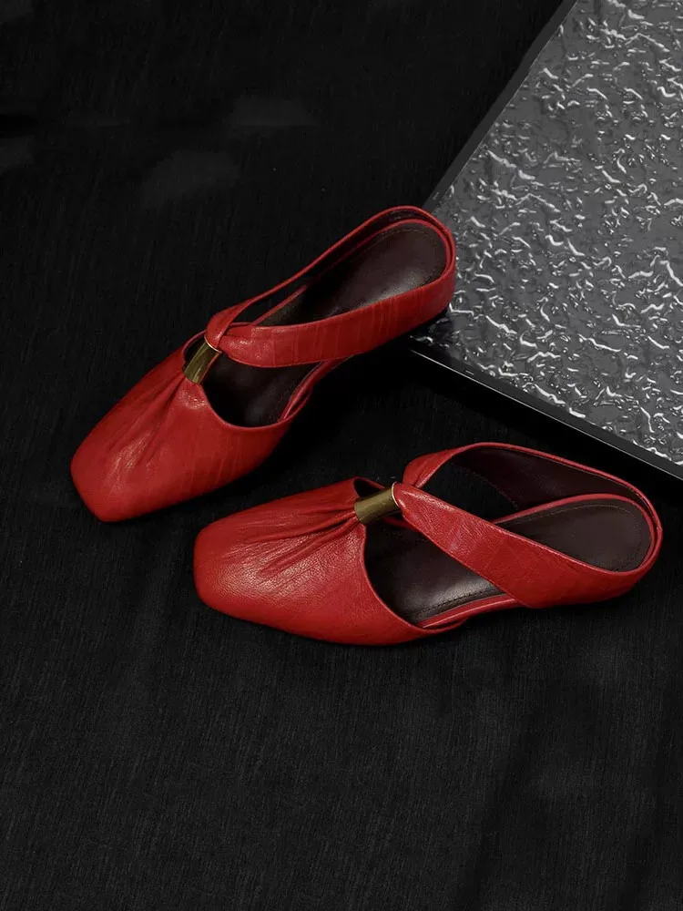 Lamb Leather Foldable Head Women's Slippers 2026 New Style Increased Height Retro Cool Slippers Outdoor Wear Trendy Sandals
Lamb Leather Foldable Head Women's Slippers 2026 New Style Increased Height Retro Cool Slippers Outdoor Wear Trendy Sandals