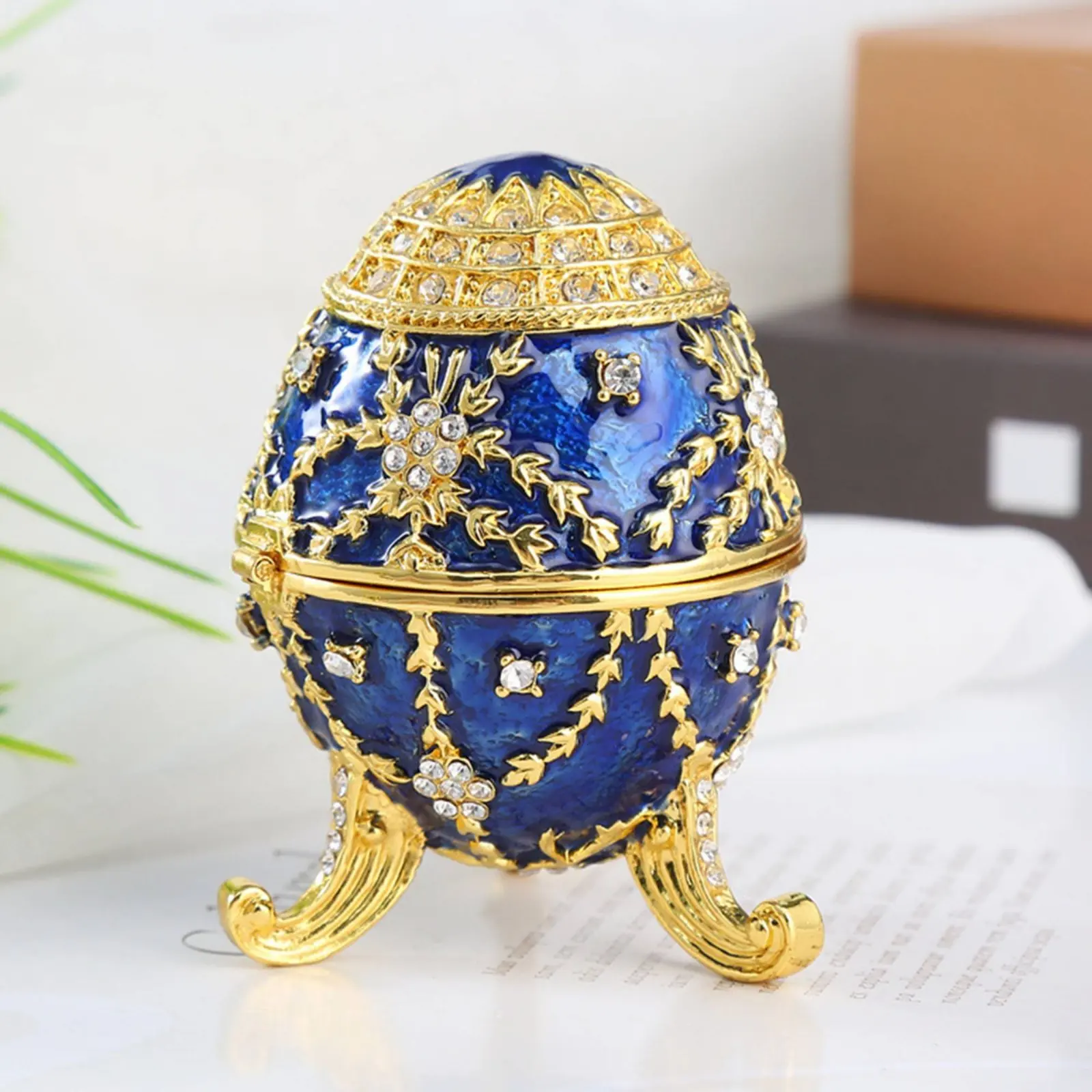 Enameled Ovoid Jewelry Box Handmade Jeweled Ovoid Trinket Box House Decoration for Dressing Table
Enameled Ovoid Jewelry Box Handmade Jeweled Ovoid Trinket Box House Decoration for Dressing Table