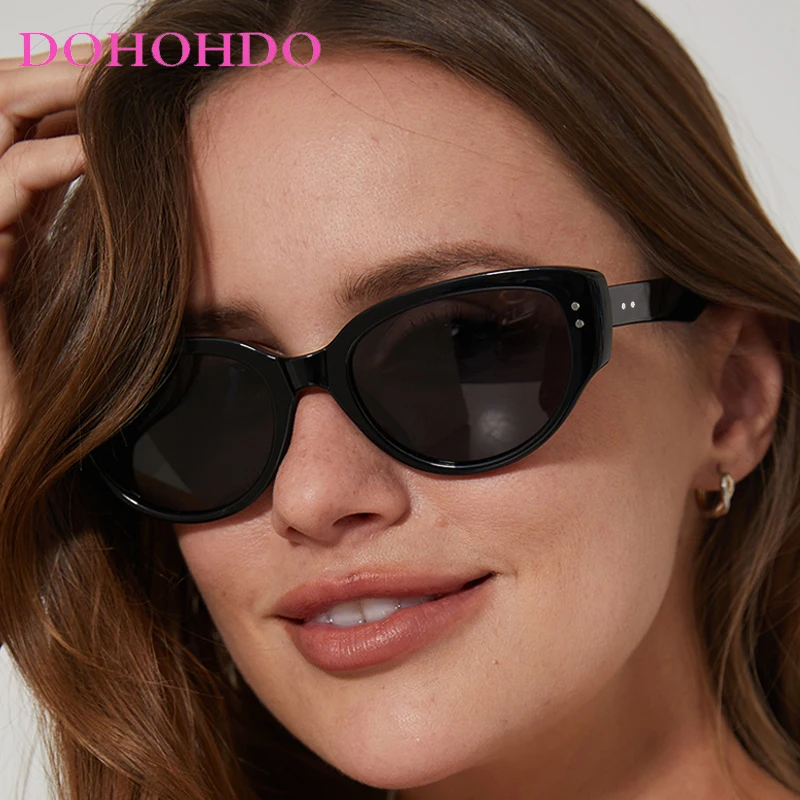 Fashion Personalized Vintage Trend Sunglasses Women Cat Eye Rivets Small Frame Y2K Travel Protection Female Sun Glasses UV400
Fashion Personalized Vintage Trend Sunglasses Women Cat Eye Rivets Small Frame Y2K Travel Protection Female Sun Glasses UV400