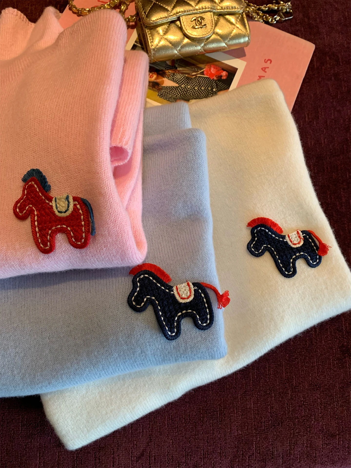 Women's High Collar Knitted Sweater Winter Warm Woolen Base Layer Top Casual Slim Fit Long Sleeve Animal Pattern Knitwear
Women's High Collar Knitted Sweater Winter Warm Woolen Base Layer Top Casual Slim Fit Long Sleeve Animal Pattern Knitwear