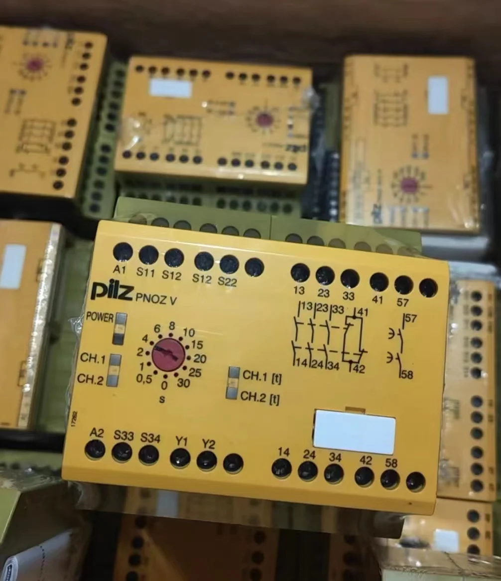 1 шт., новые оригинальные реле безопасности PNOZ X3P 777310 777313 774318 774314 774730 774738
1 шт., новые оригинальные реле безопасности PNOZ X3P 777310 777313 774318 774314 774730 774738