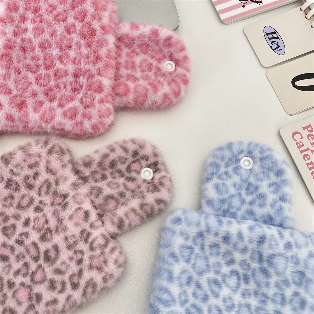 Pink Leopard Print Card Holder Wallet Cute Blue Plush Zipper Coin Money Credit Card Pouch for Women Organizer Wallet
Pink Leopard Print Card Holder Wallet Cute Blue Plush Zipper Coin Money Credit Card Pouch for Women Organizer Wallet