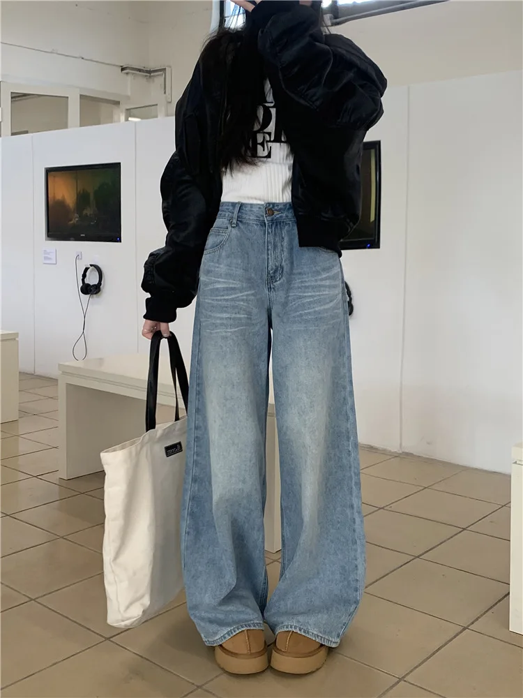 American Style Loose Washed Light Blue Straight Leg Jeans for Women Spring High Waist Wide Leg Pants Petite Floor-Length Pants
American Style Loose Washed Light Blue Straight Leg Jeans for Women Spring High Waist Wide Leg Pants Petite Floor-Length Pants