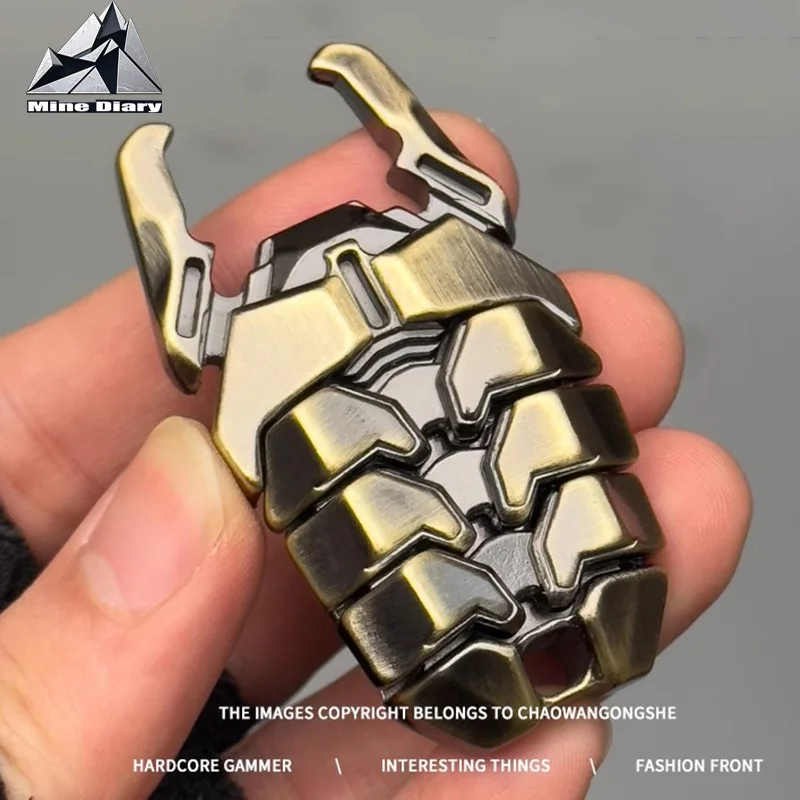 EDC скарабей магнитная декомпрессия игрушка EDC декомпрессия кончик пальца гироскоп сплав мех ошибка PPB монета продвижение
EDC скарабей магнитная декомпрессия игрушка EDC декомпрессия кончик пальца гироскоп сплав мех ошибка PPB монета продвижение