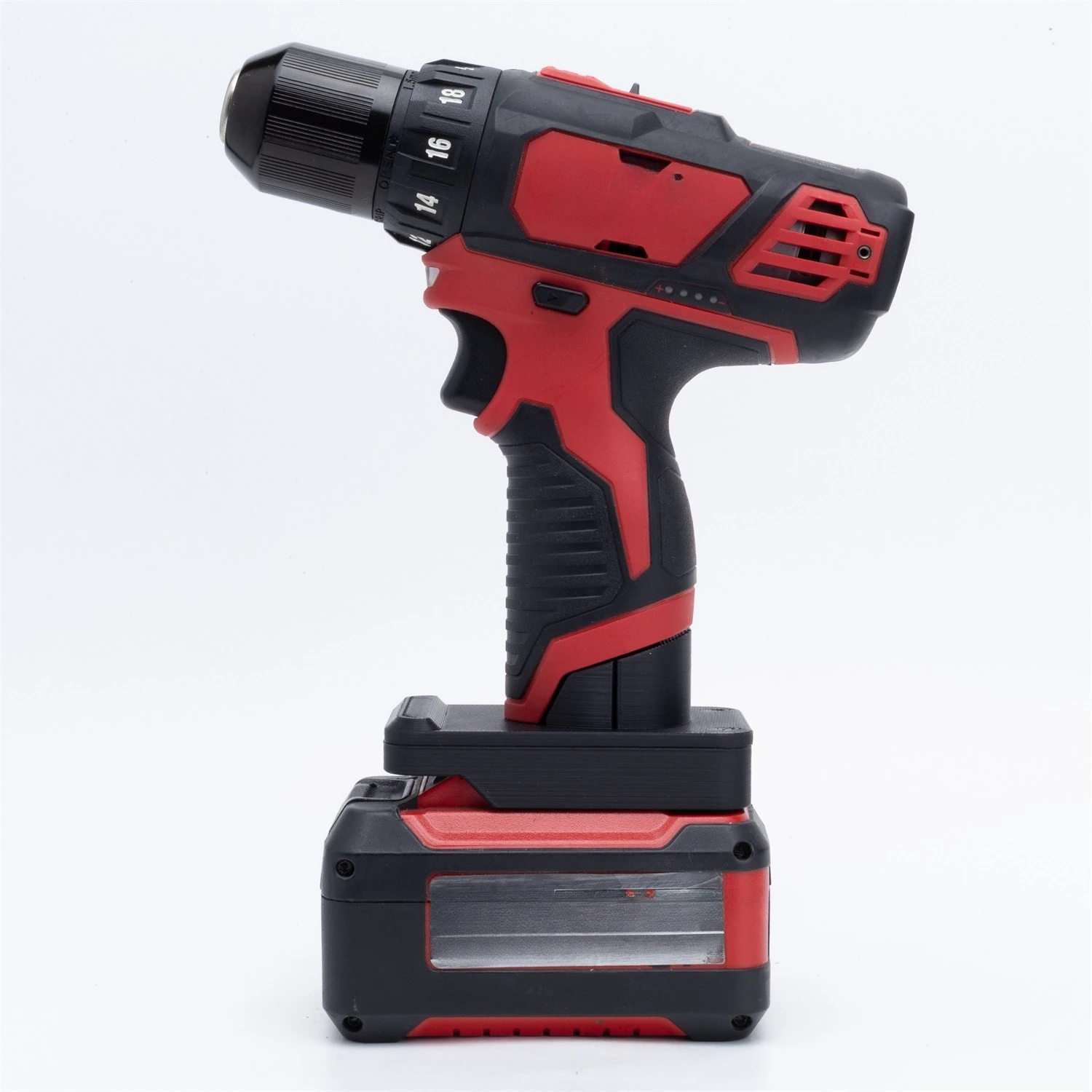 Converter Adapter For Ozito 18V Li-ion Batteries To Milwaukee /Parkside 12v Power Tool (Not include tools and battery)
Converter Adapter For Ozito 18V Li-ion Batteries To Milwaukee /Parkside 12v Power Tool (Not include tools and battery)